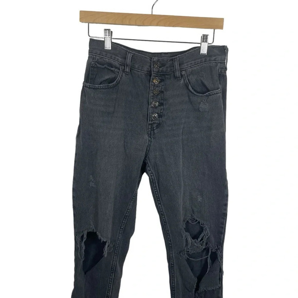 Free People Blossom High Rise Distressed Rigid Jeans in Black Size 27 - Picture 8 of 14